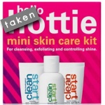 *** Forum Gift - Dermalogica Hello Hottie Mini Skin Care Kit