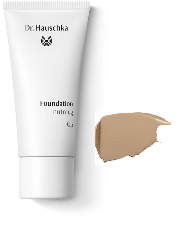 Dr Hauschka Foundation - 05 Nutmeg