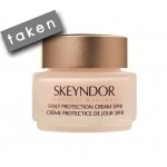 *** Forum Gift - Skeyndor Natural Defense Daily Protection Cream SPF 8